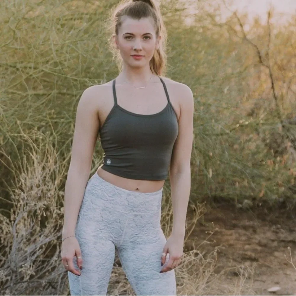 Senita Athletics Ava crop top - Picture 3 of 6